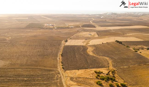 CM Presents Panel Report Proposing Land&nbsp;Grab&nbsp;Law for Goa