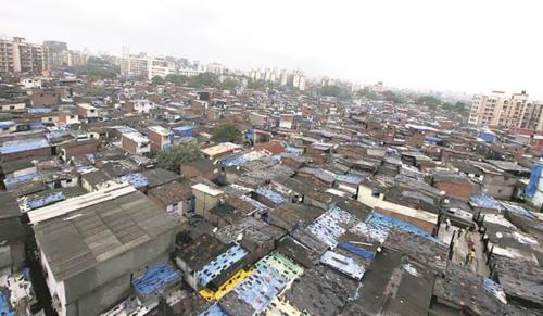 Maharashtra Cabinet Amends Slum Act to Speed Up Rehabilitation and Ensure Rent Recovery