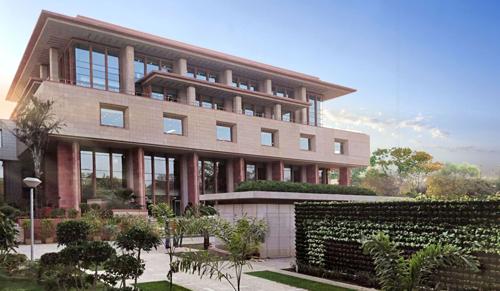 Delhi High Court Restrains Use of 'Max Mueller' by Indian Entity