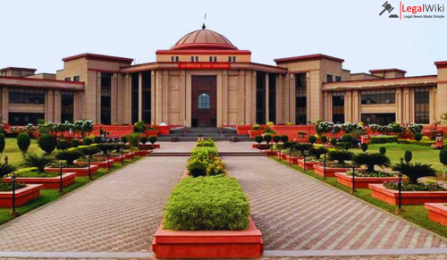 Divorced Wife Living in Adultery Not Entitled to Maintenance: Chhattisgarh High Court