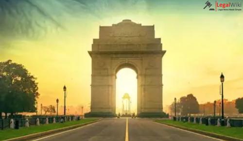No More Picnics at India Gate Now as New Rules Ban Food, Bags & Pets