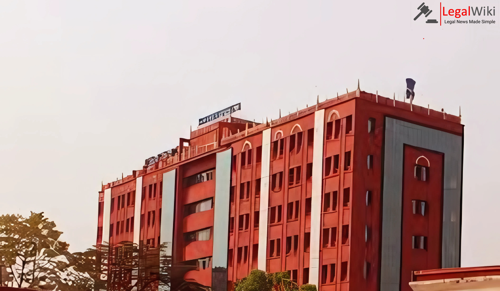 Supreme Court Upholds High Courts’ Power to Suo Motu Designate Senior Advocates