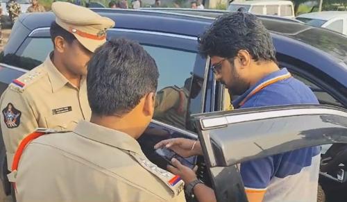 Is It Legal for Police to Check Your Phone in India?