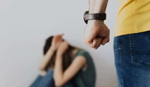Woman Has No Right To Residence Under Domestic Violence Act After Divorce Unless Contrary Statutory Right Show