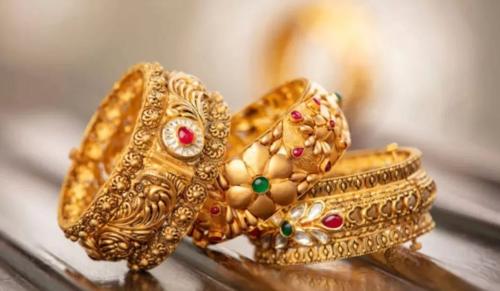 Kerala High Court Issues Notice on Plea to Hand Over ₹1,000 Crore Gold Scam Probe to CBI