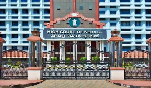 Kerala High Court Holds Under S.27 Evidence Act That Discovery From One Accused Cannot Implicate Others