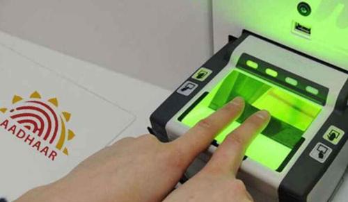 Karnataka HC Rejects Police Request to Match Dead Woman’s Fingerprints With Aadhaar Data