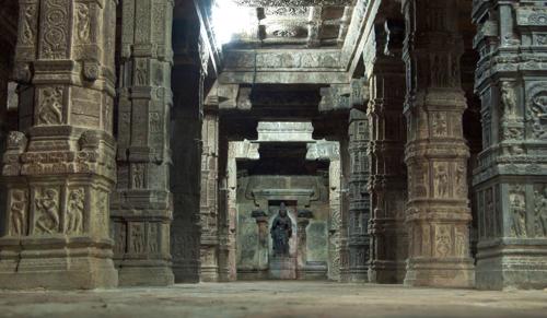 Madras High Court Upholds Thengalai Sect’s Exclusive Ritual Rights at Kanchi Kamakoti Peetham Temple