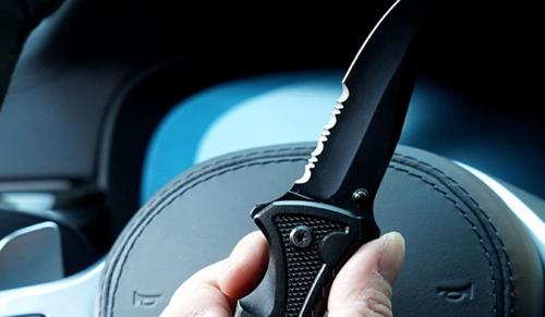 Is it Legal to Carry Knives in the Delhi Metro?