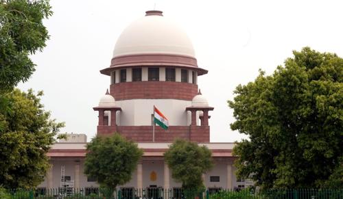 Workers Engaged Through Contractors Not Entitled to Equal Status as Regular Employees: Supreme Court