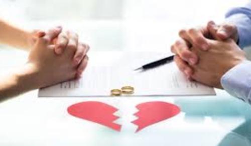 Wife Who Deserts Husband Not Entitled to Past Maintenance: Kerala High Court