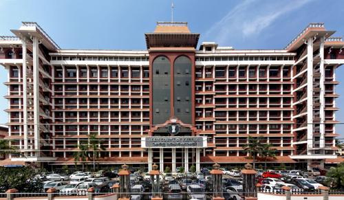 Kerala High Court: Restrictions on Strikes Under Industrial Disputes Act Apply to All Bank Employees