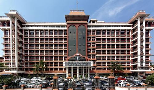 Kerala High Court Refuses to Stay Co-Education in Muslim Girls' School